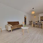Modern Flat With Sea View And Direct Access Portimão
