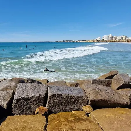 Apartamento Modern Flat With Sea View And Direct Access