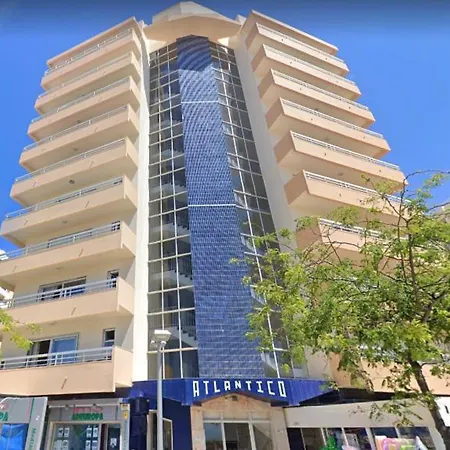 Modern Flat With Sea View And Direct Access * Portimão