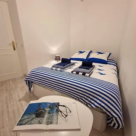 Modern Flat With Sea View And Direct Access Appartement *