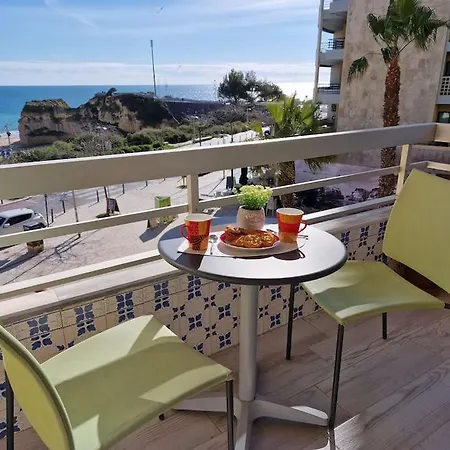Appartement Modern Flat With Sea View And Direct Access *