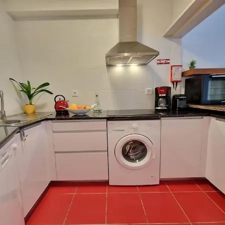 Modern Flat With Sea View And Direct Access *