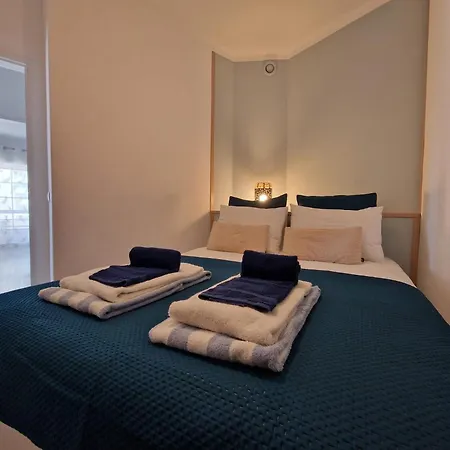 Modern Flat With Sea View And Direct Access Apartment *