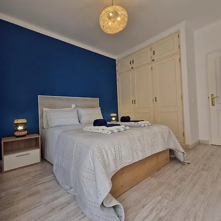 Modern Flat With Sea View And Direct Access Apartment