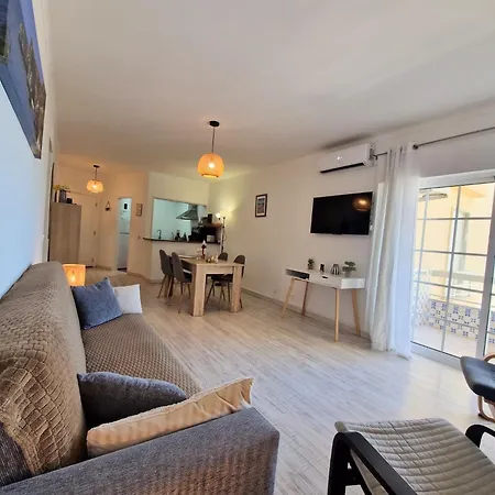 Appartamento Modern Flat With Sea View And Direct Access