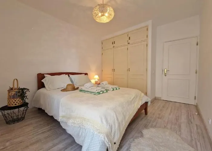 Modern Flat With Sea View And Direct Access 아파트 포티마오