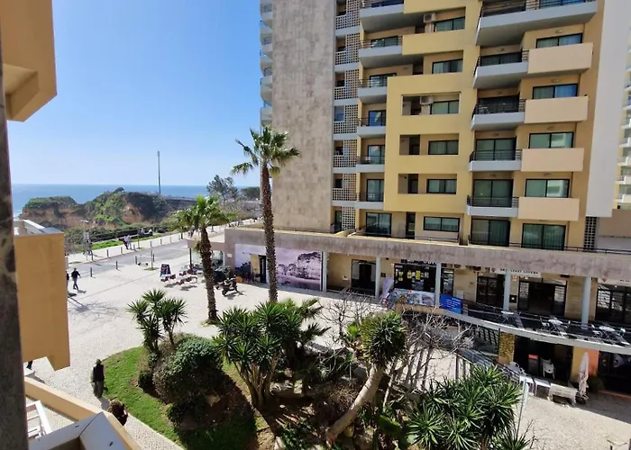 Appartement Modern Flat With Sea View And Direct Access *